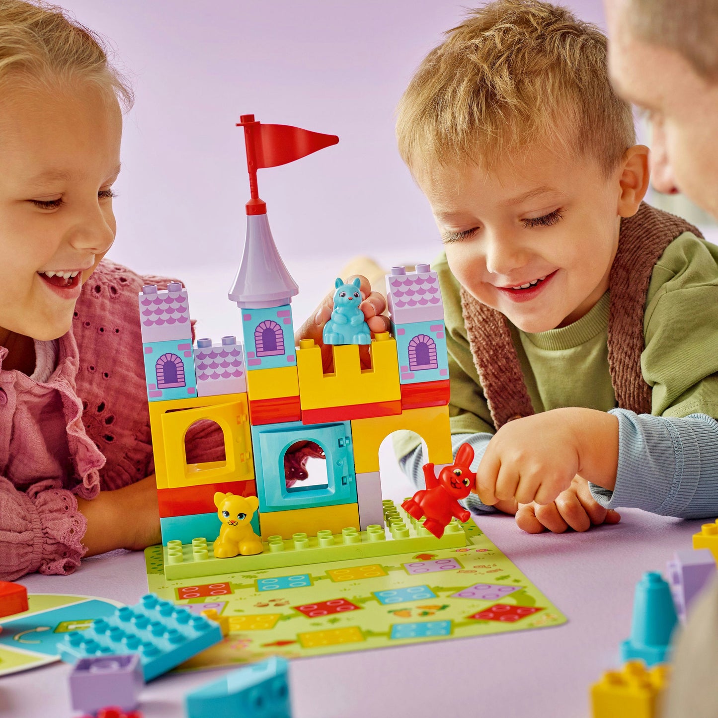 LEGO Duplo 10450 Hopsys Castle Game V29 for Unisex 3+ Interactive Castle Adventure Early Learning Building Set