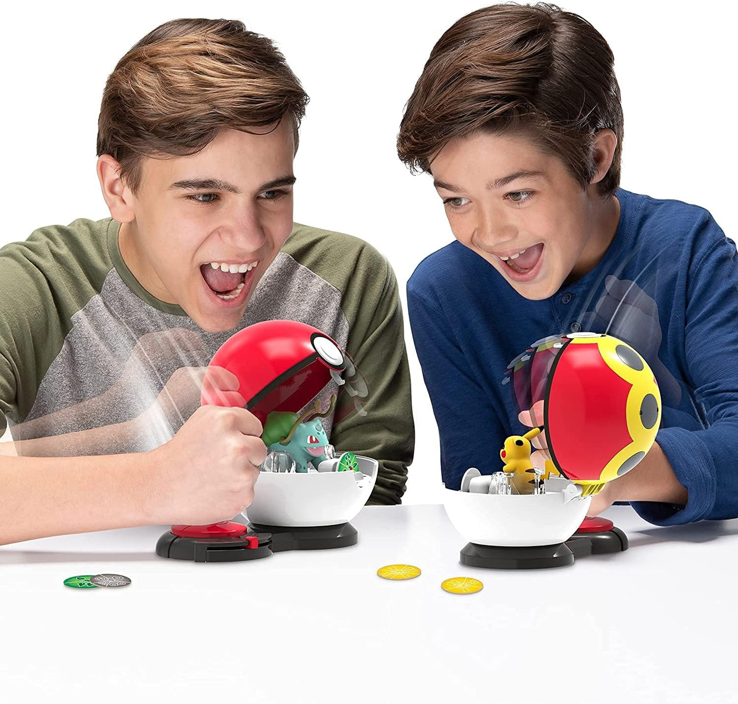 Pokemon Surprise Attack Battle Game, Squirtle vs Jigglypuff with 2 Figures, 2 Poké Balls & 6 Attack Disks – Multicolor – PKW2506